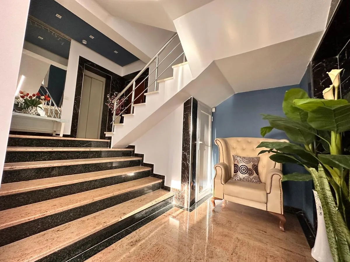 Hotel Bella Vista Sarandë 4*,  阿尔巴尼亚