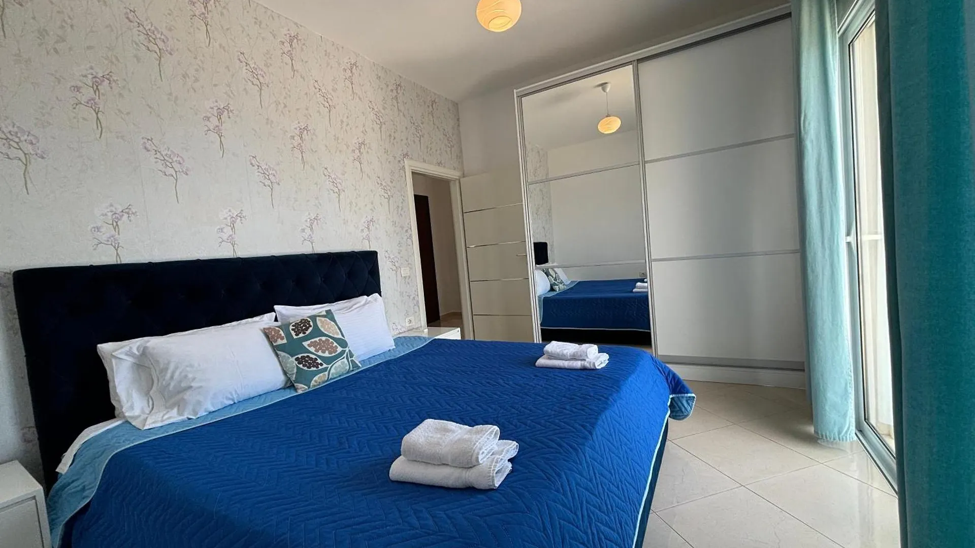 Hotel Bella Vista Sarandë 4*,